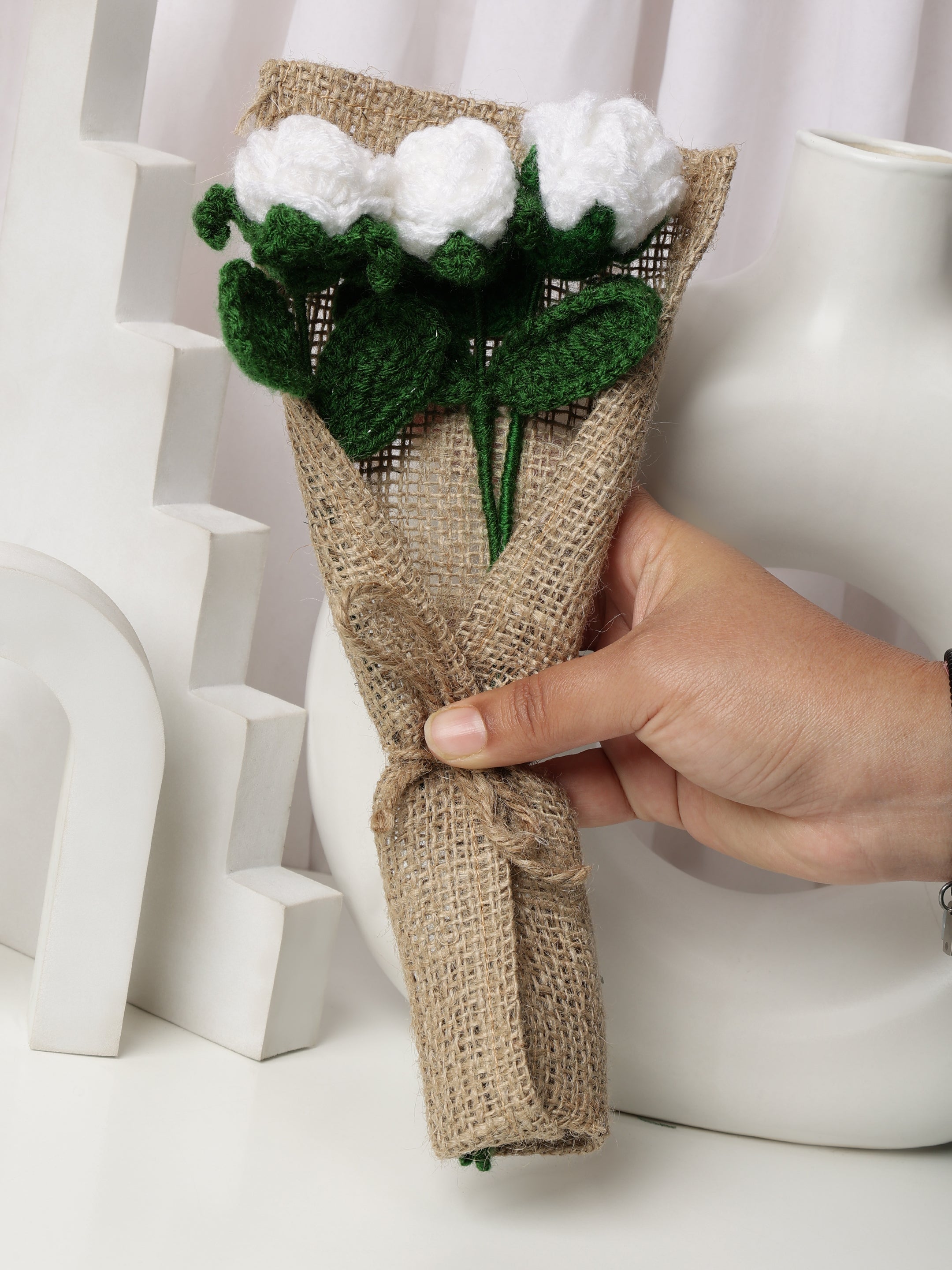 Crochet Handmade White Rose Bouquet- 3 steam