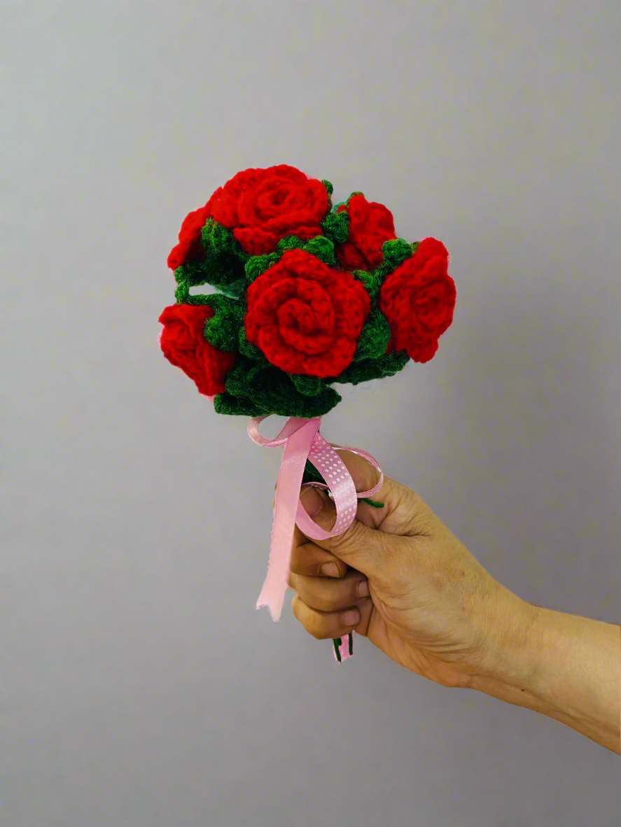 Handmade flower bunch- set of 6 roses