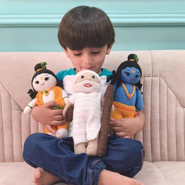 The positive benefits of handmade stuff toys for a child's development