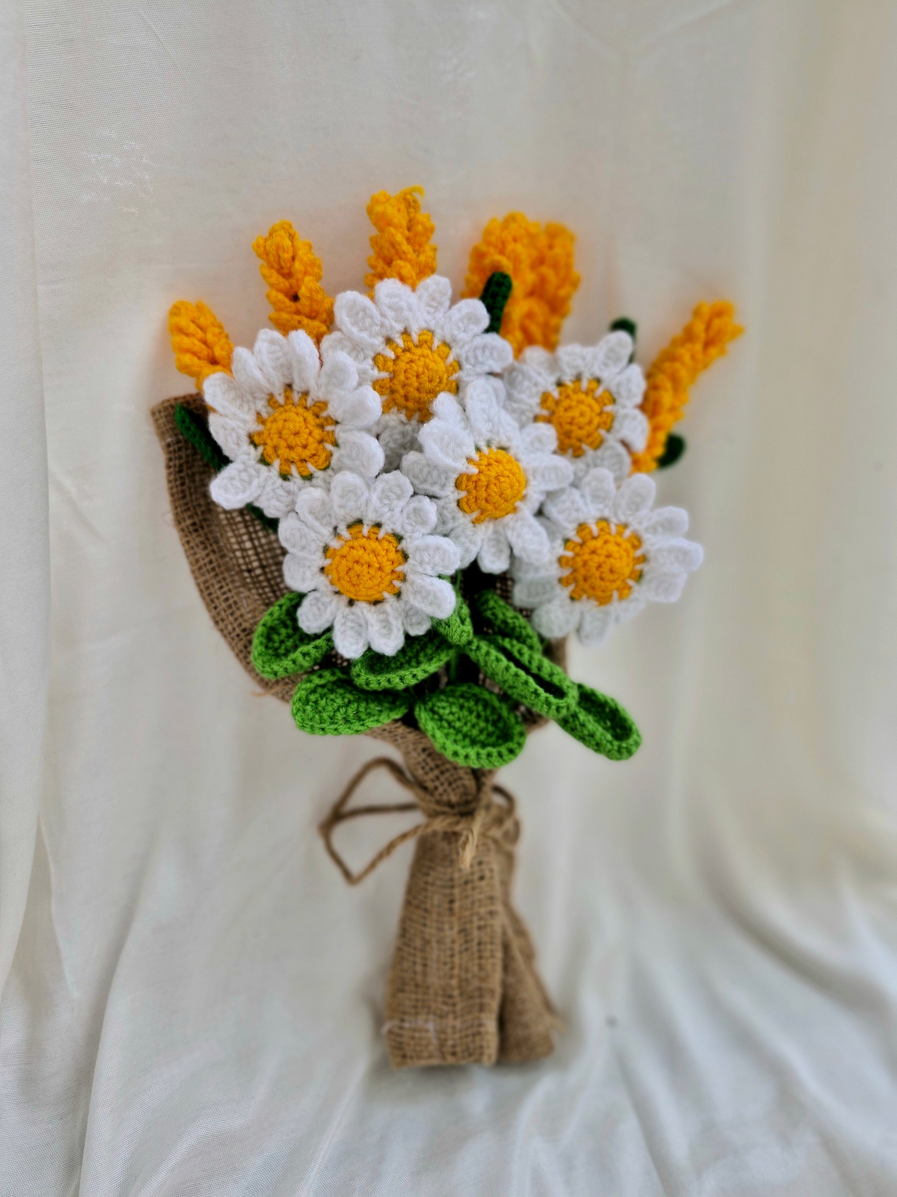 Serene Daisies Handmade Crochet Flower Bouquet (12 stems)