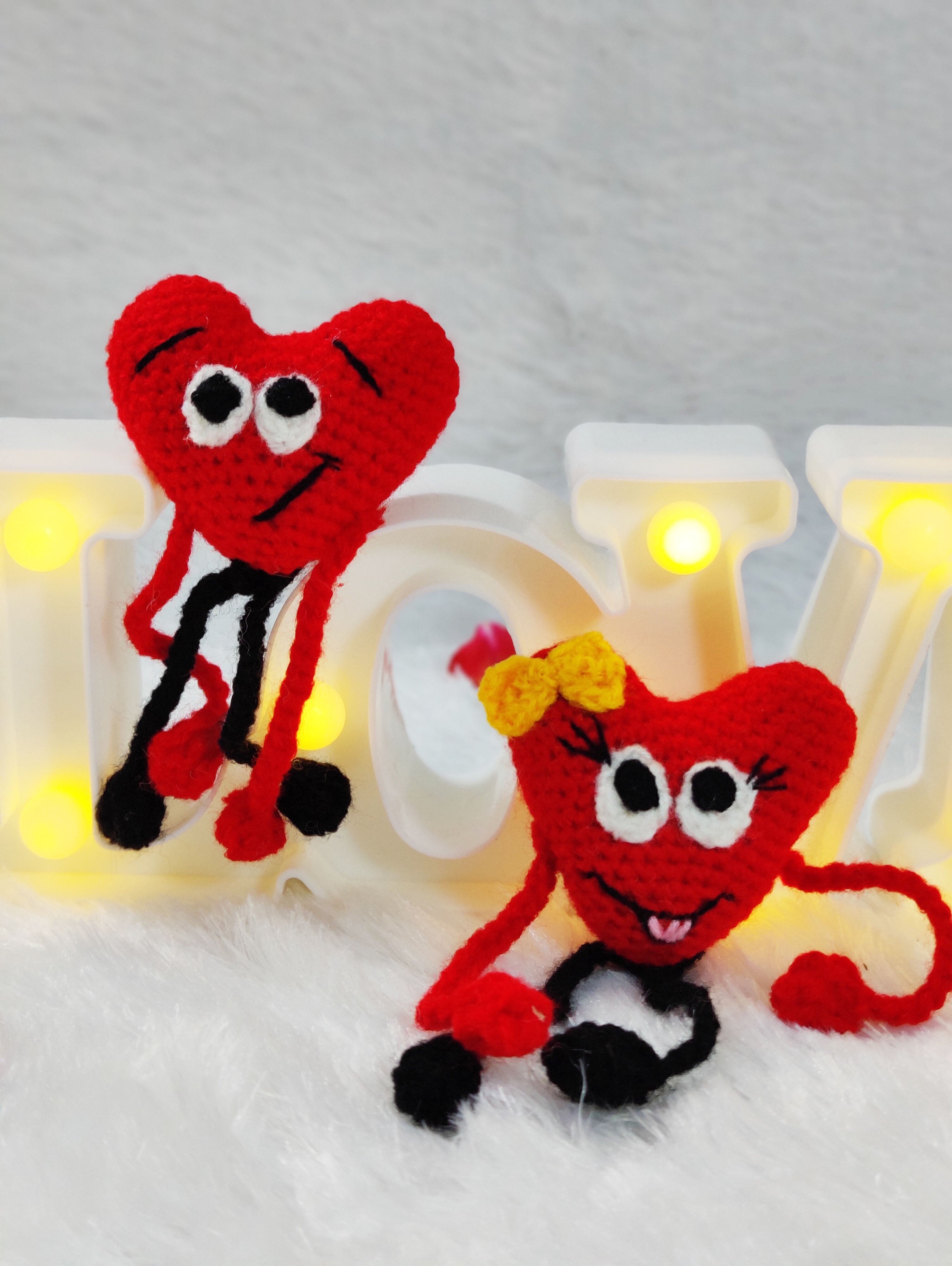 Crochet Heart Pair