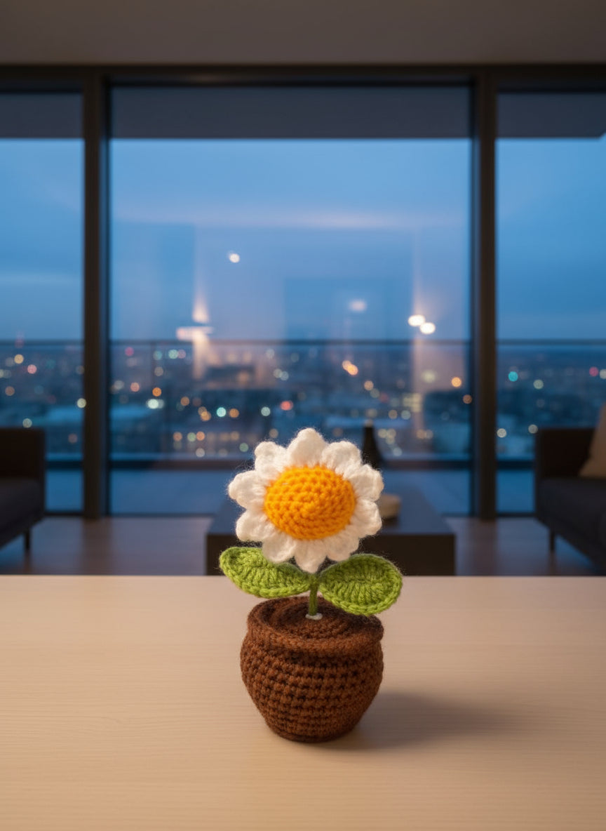 Crochet Handmade White Sunflower Pot (1 steam)