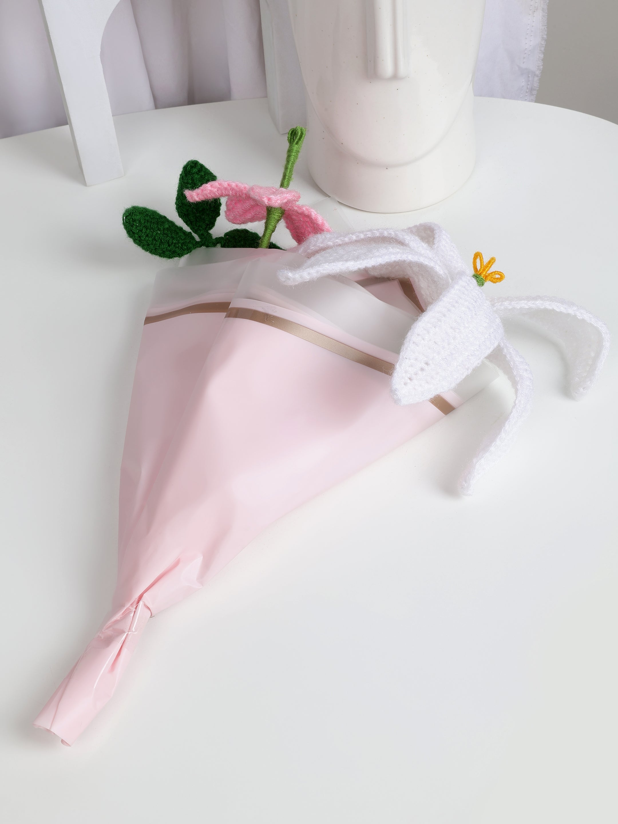 Crochet Handmade White ,pink Lily   Bouquet- 3 steam