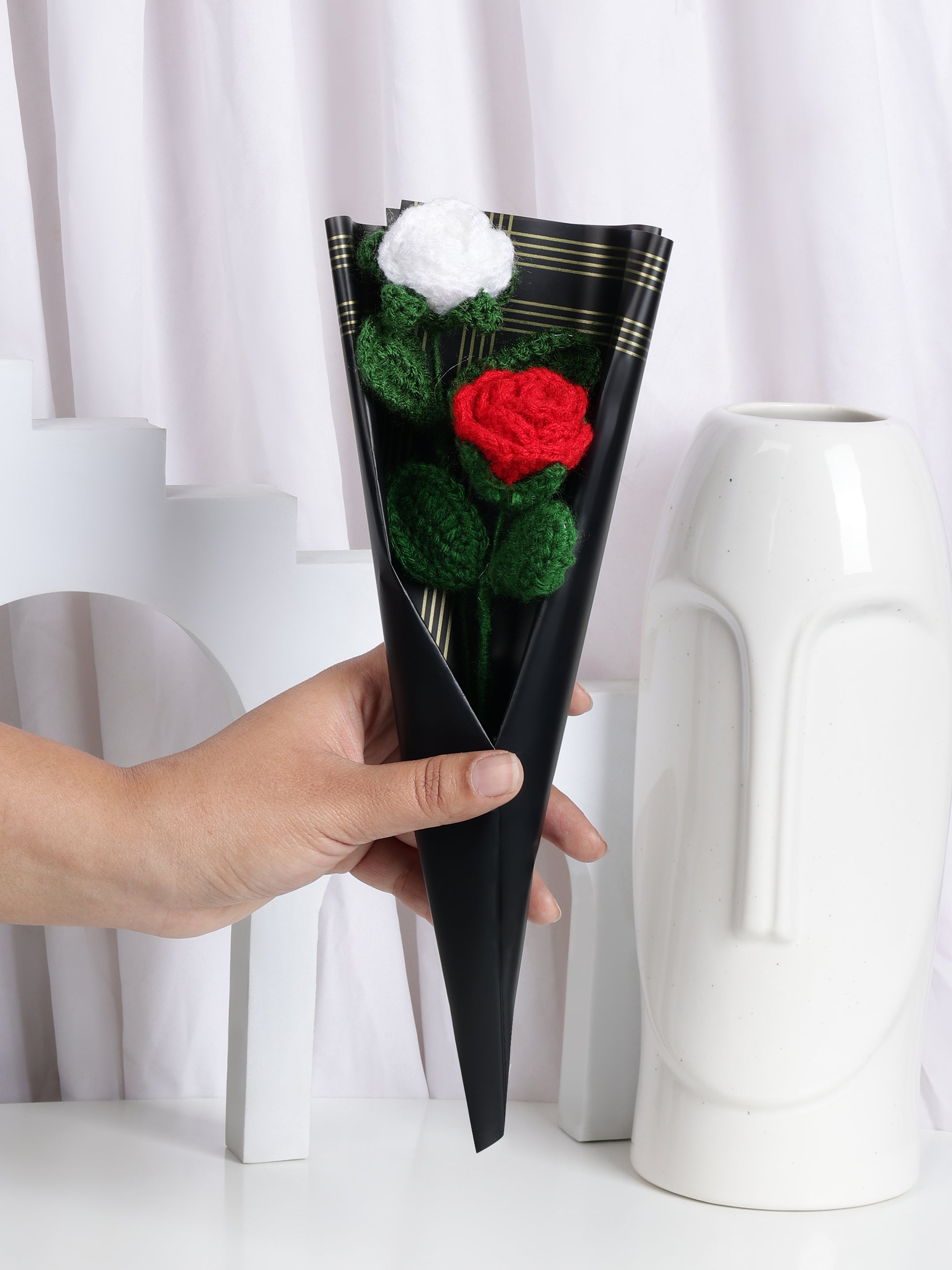 Crochet Handmade Red Rose White Rose Bouquet- 2 steam