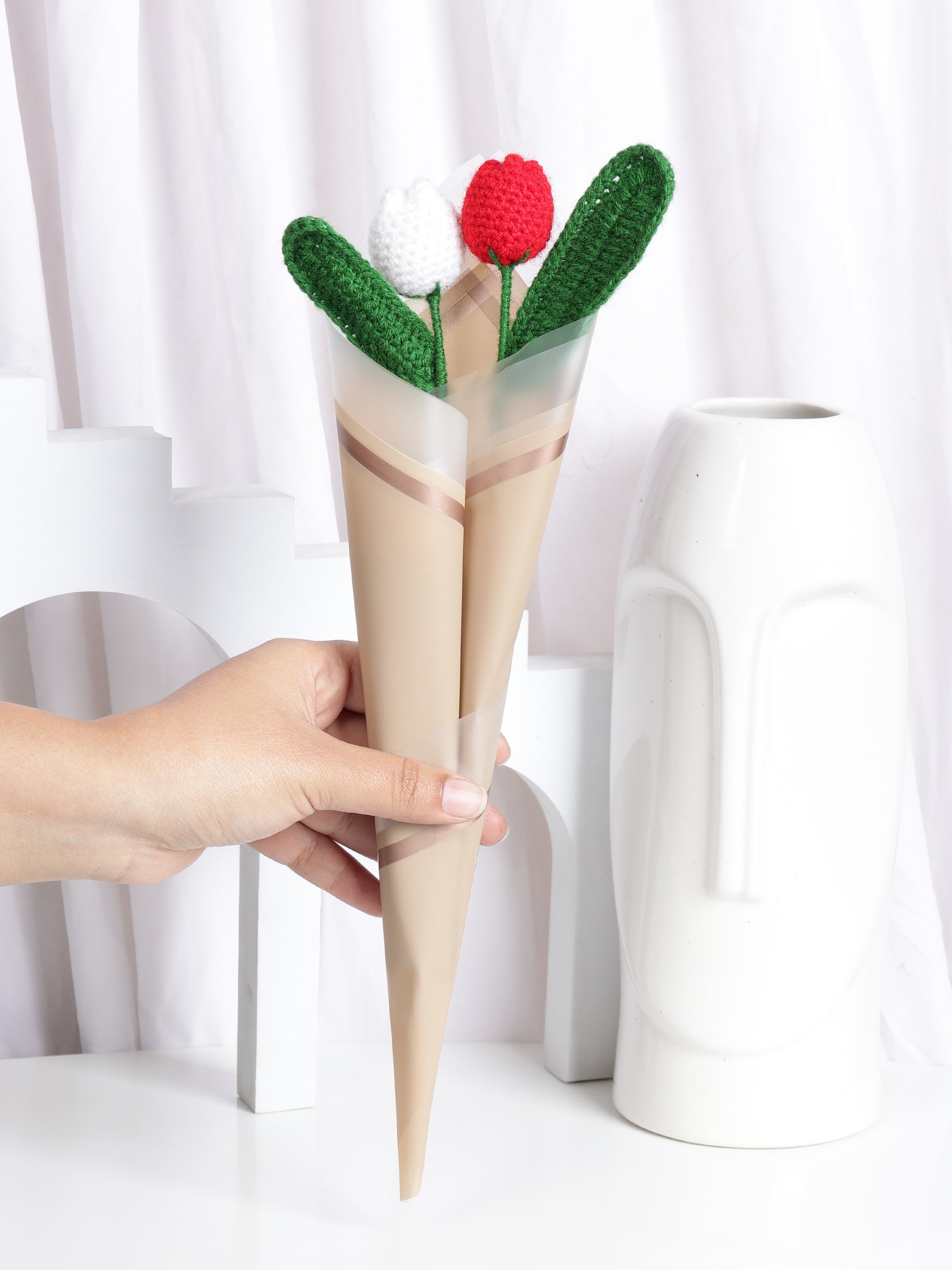 Crochet Handmade White Tulip And Red Tulip  Bouquet- 2 steam