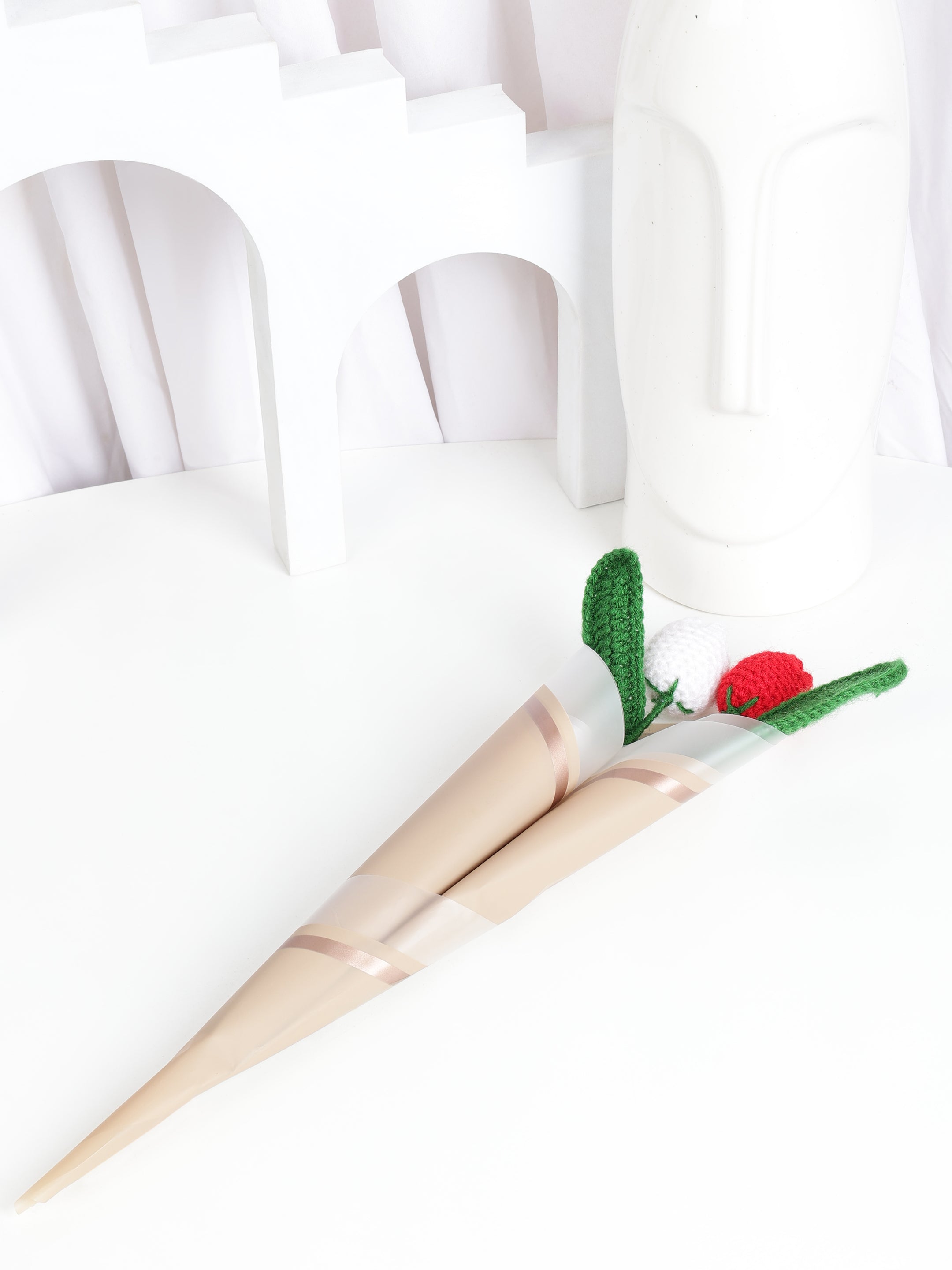 Crochet Handmade White Tulip And Red Tulip  Bouquet- 2 steam