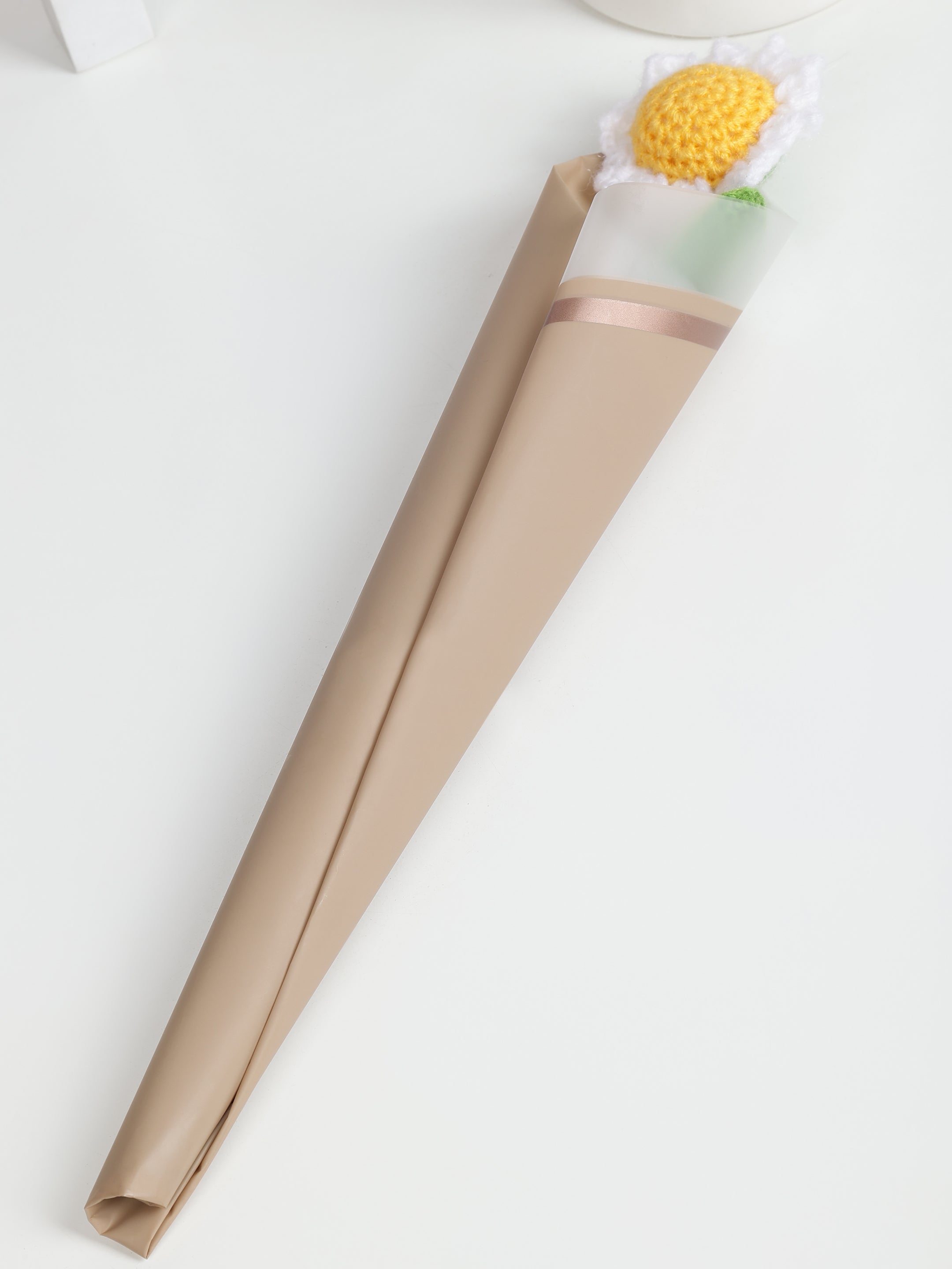 Crochet Handmade White Sunflower Bouquet- 1 steam