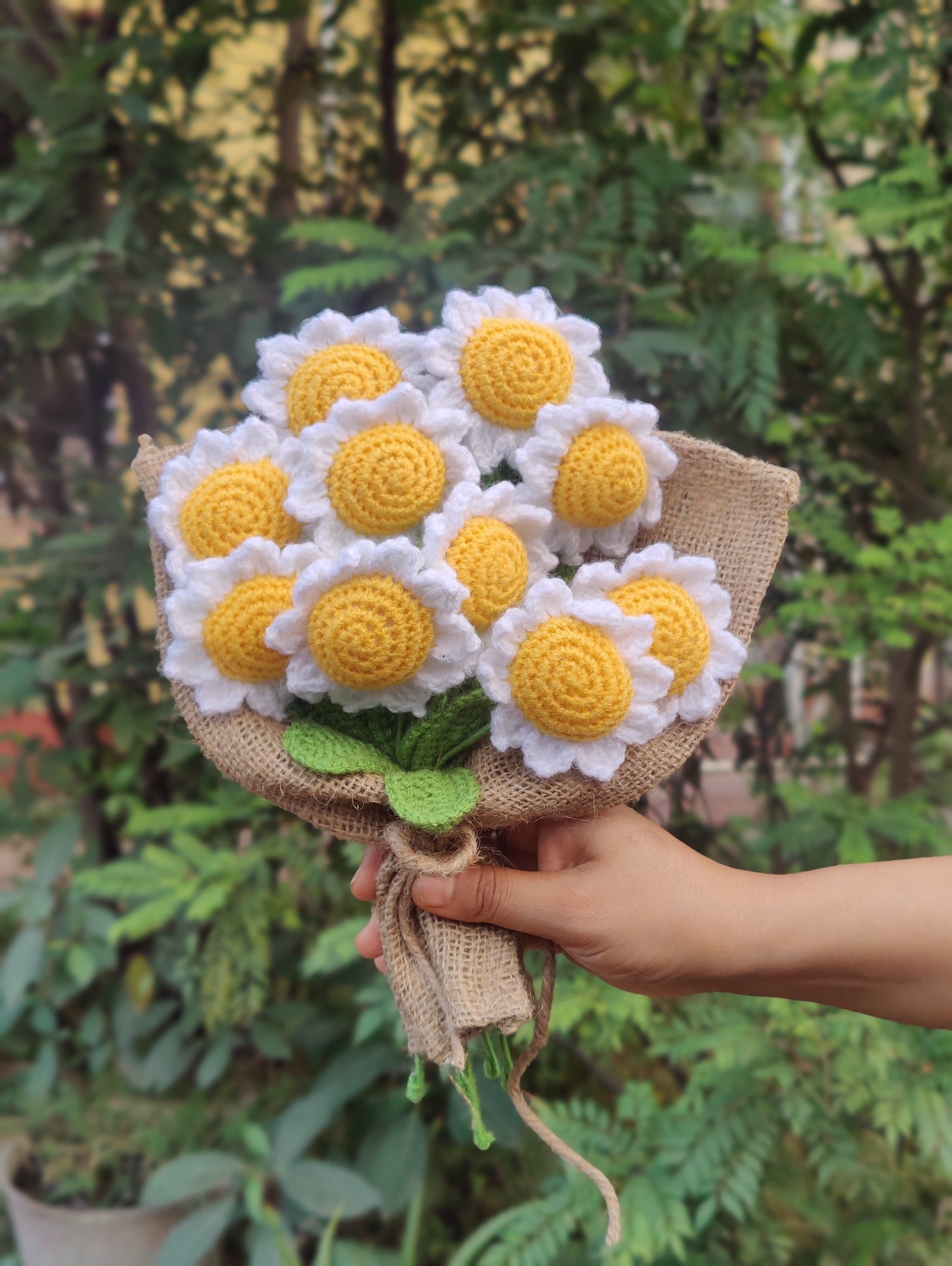 Radiant Handmade White Sunflower bouquet (10 Stems)