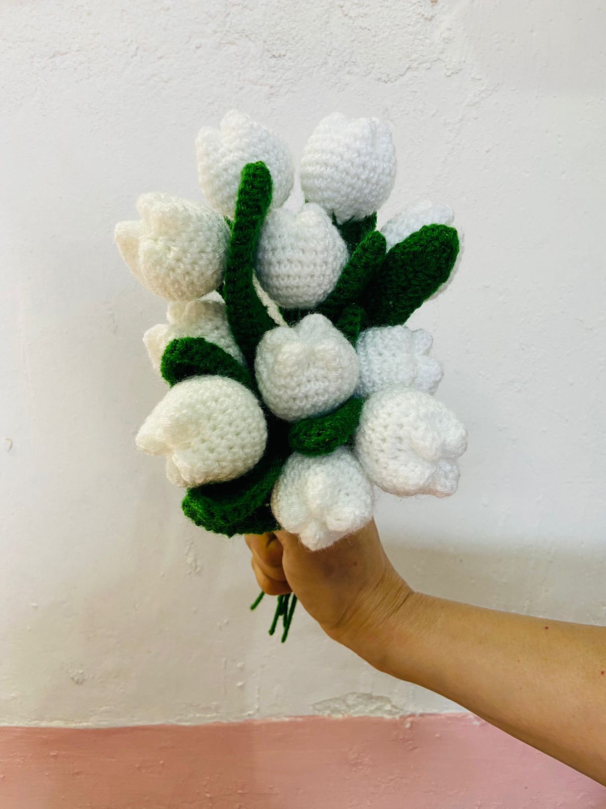 Handmade flower bunch- set of 12 white tulip